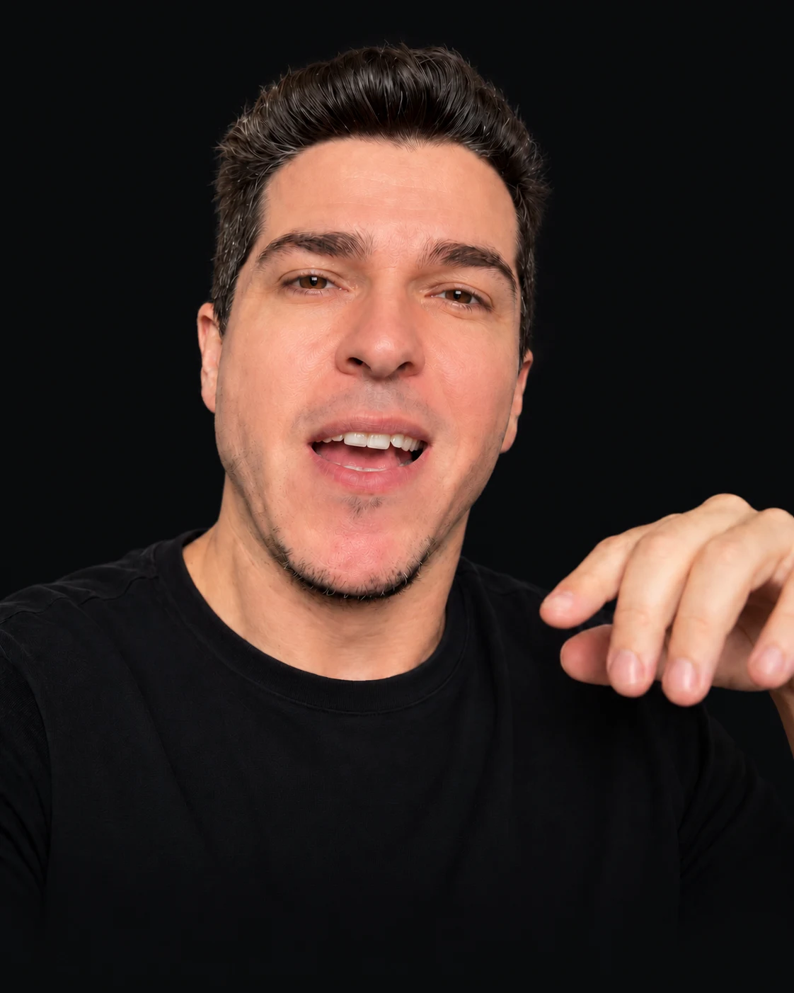 Deh Fontoura, mentor de Shopee e profissional de e-commerce